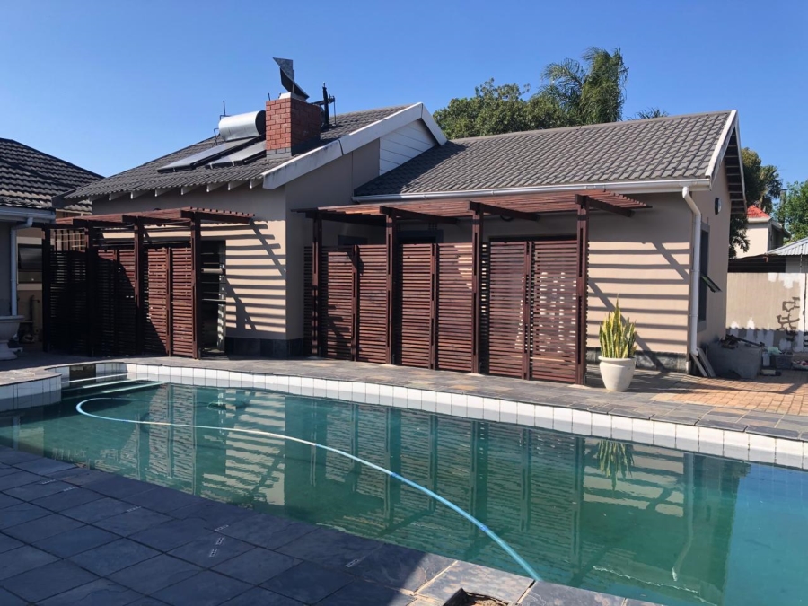 2 Bedroom Property for Sale in Berea Eastern Cape